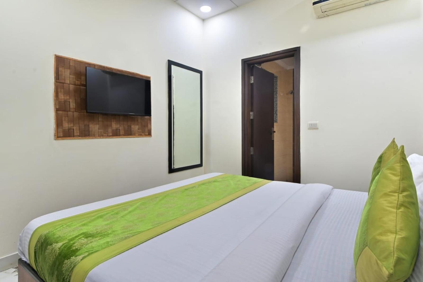 Hotel Emporio View - New Delhi Railway Station - Paharganj Exterior foto
